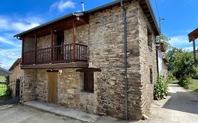 La Casina de la Yeye San Cristóbal de Valdueza